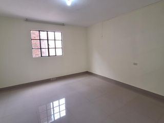 Foto 35 de Casa con vista interna en San Martín de Porres