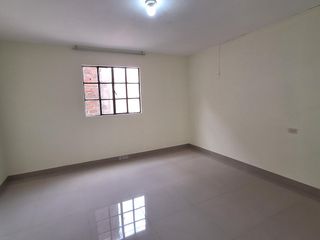 Foto 36 de Casa con vista interna en San Martín de Porres