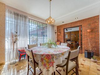 Foto 13 de Venta Casa Lote propio 4 amb Pileta Cochera Jardín