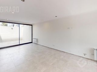 Foto 31 de Triplex de 4 Ambientes a estrenar en Villa Primera, parrilla y patio