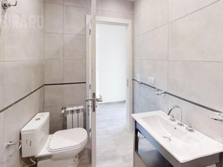 Foto 43 de Triplex de 4 Ambientes a estrenar en Villa Primera, parrilla y patio