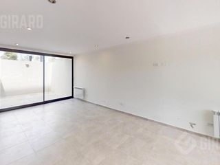 Foto 35 de Triplex de 4 Ambientes a estrenar en Villa Primera, parrilla y patio