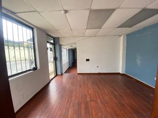Foto 12 de Arriendo Galpón Industrial 600m2 - Sector Ponciano Alto