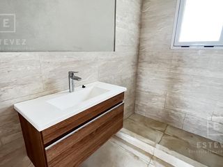 Foto 32 de Casa a la laguna en venta, Barrio Cerrado, Escobar