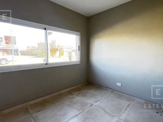 Foto 21 de Casa a la laguna en venta, Barrio Cerrado, Escobar