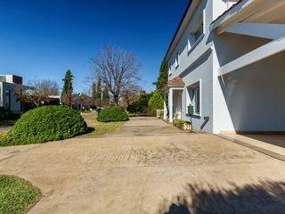 Foto 3 de alquiler, barrio cerrado, Kentucky, casa, tres dormitorios, amenities, country.