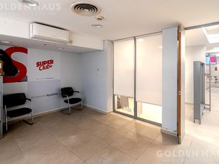 Foto 46 de Local comercial en la mejor esquina de av Crovara en La Tablada