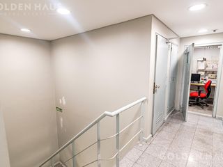 Foto 40 de Local comercial en la mejor esquina de av Crovara en La Tablada
