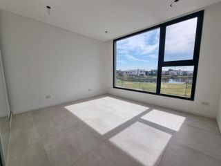 Foto 17 de NORDELTA - Excelente casa de diseño moderno y funcional en venta a estrenar en Carpinchos