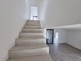 Foto 10 de NORDELTA - Excelente casa de diseño moderno y funcional en venta a estrenar en Carpinchos