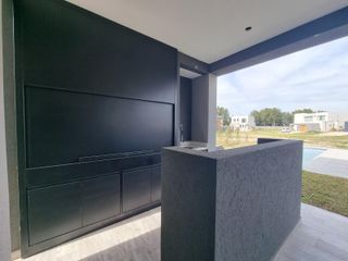 Foto 8 de NORDELTA - Excelente casa de diseño moderno y funcional en venta a estrenar en Carpinchos
