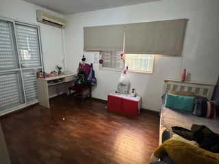 Foto 10 de VEDEMOS MUY BUENA CASA EN B° MERCANTIL