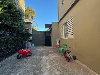 Foto 5 de VEDEMOS MUY BUENA CASA EN B° MERCANTIL