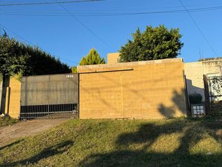 Foto 1 de VEDEMOS MUY BUENA CASA EN B° MERCANTIL
