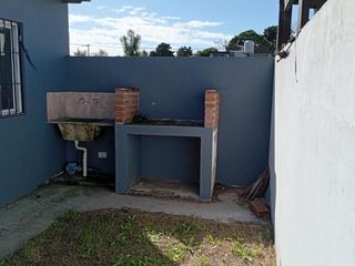 Foto 10 de Casa en venta - 2 Dormitorios 1 Baño - Mar del Tuyú