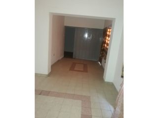 Foto 6 de CASA EN ALQUILER EN SEXTA SECCIÓN