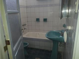Foto 8 de CASA EN ALQUILER EN SEXTA SECCIÓN