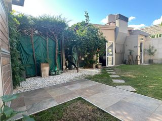 Foto 30 de VENDE HERMOSA CASA Ubicada en Barrio Semiprivado Monteverdi, Godoy C.