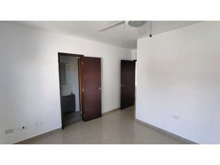 Foto 13 de CASA EN ARRIENDO EN LA CASTELLANA