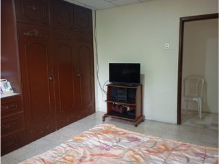 Foto 11 de Guayaquil Ceibos, Departamento en Venta, 350m2, 4 Habitaciones