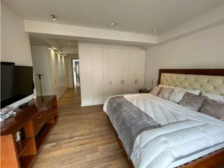 Foto 8 de SE ARRIENDA APARTAMENTO EN CHICO RESERVADO 231m2