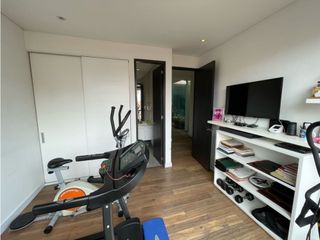 Foto 14 de SE ARRIENDA APARTAMENTO EN CHICO RESERVADO 231m2