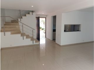 Foto 2 de CASA EN ARRIENDO LA CASTELLANA