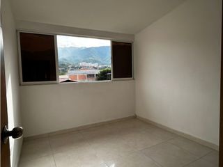 Foto 7 de SE ARRIENDA MAGNIFICO APARTAMENTO EN GIRON CERCA AL METRO