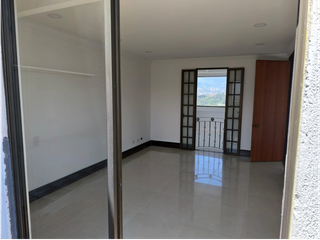 Foto 19 de Phenthouse Duplex en venta en Loma de los Bernal
