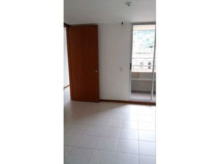 Foto 6 de Venta de apartamento en los Colores Medellin