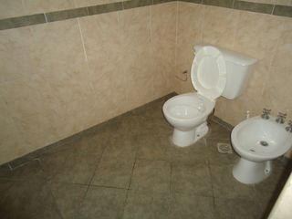 Foto 14 de BÂ° AMEGHINO SUR, DEPARTAMENTO PLANTA BAJA, LINDA ZONA.-