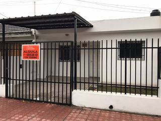 Foto 1 de BÂ° AMEGHINO SUR, DEPARTAMENTO PLANTA BAJA, LINDA ZONA.-
