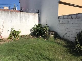 Foto 11 de LOS NARANJOS A UNA CUADRA DE RUTA 20, LINDA ZONA.-