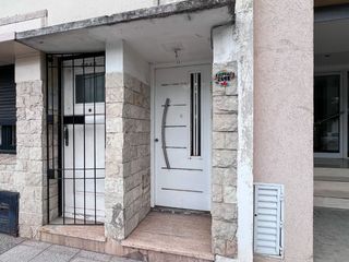 Foto 20 de VENTA PH 2 AMB CHAUVIN CON PATIO