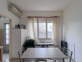 Foto 3 de VENTA PH 2 AMB CHAUVIN CON PATIO