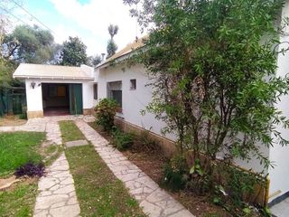 Foto 1 de VENTA Casa quinta 4 ambientes  en Garin