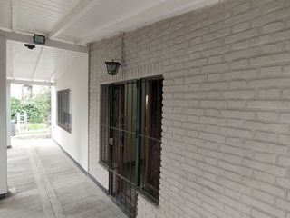 Foto 4 de VENTA Casa quinta 4 ambientes  en Garin