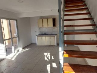 Foto 4 de ALQUILER DÚPLEX 1 DORMITORIO, GRAL. FERNÁNDEZ ORO