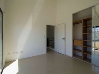 Foto 24 de Casa 5 ambientes en venta Los Sauces Nordelta