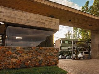Foto 2 de DEPARTAMENTO EN VENTA COMPLEJO BOSQUES DE MAIPU
