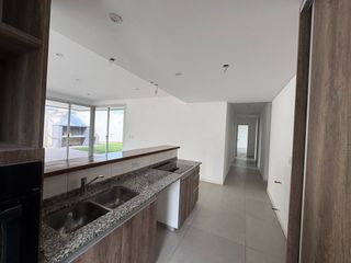 Foto 24 de Casa de 3 habitaciones en Maipú - Barrio Privado