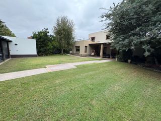 Foto 13 de Casa 6 ambientes en venta en Lujan Barrio Privado