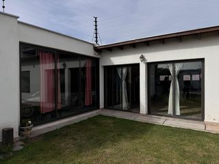 Foto 17 de Venta Casa 3 hab  y pileta Callejón Privado Maipú