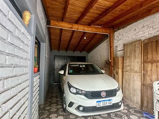 Foto 5 de VENTA CASA Y DEPARTAMENTO EN GODOY CRUZ