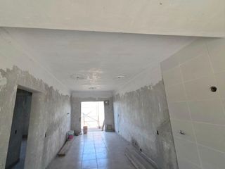 Foto 4 de DEPARTAMENTO 2 DORMITORIOS MAZA Y J.J.PASO MAIPÚ