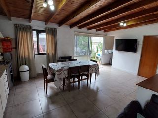 Foto 9 de Casa en venta de 3 dormitorios y quincho