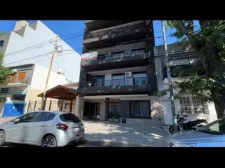 Foto 3 de Venta Dep.to 3 Amb. con Balcón en Monte Castro