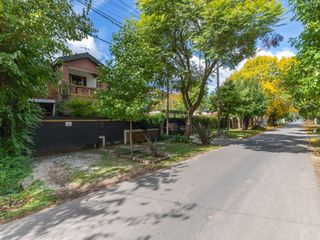 Foto 1 de Casa en venta en City Bell 4 dormitorios
