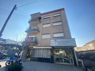 Foto 1 de DEPARTAMENTO DE 3 AMBIENTES EN ALQUILER