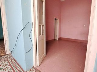 Foto 5 de VENTA CASA 2 DORMITORIOS A REFACCIONAR CON PATIO